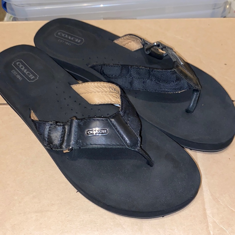 Pre-owned Coach Flip Flops